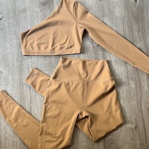 SET Active Tan Leggings and One-Shoulder Top Set